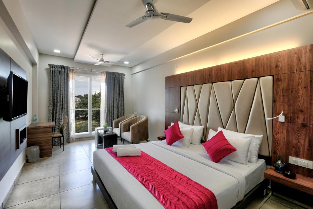 Lexus Inn Mysore Exterior photo